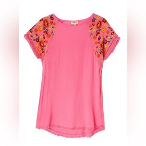 NEW w/o tags. Umgee Pink Mini Sundress with Raglan Sleeves